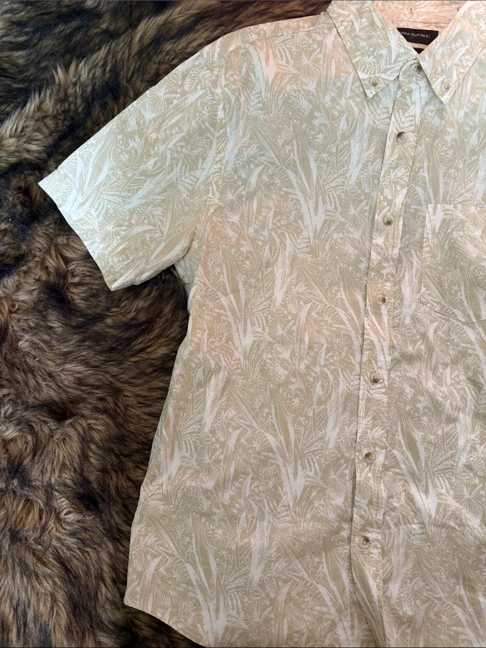 Banana Republic Slim Fit Botanical Print Short-Sleeve Button-Down Size Medium
